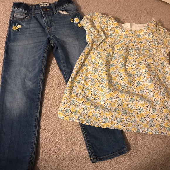 OshKosh B'gosh Other - Oshkosh 5t spring outfit OshKosh B'gosh Other - Oshkosh 5t spring outfit